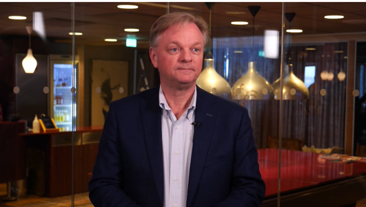 Redeyes analytiker Hjalmar Ahlberg intervjuar VD i samband med publiceringen av rapporten för tredje kvartalet 2021